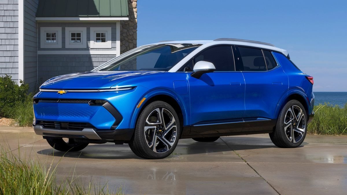 تقرير: معظم السيارات الكهربائية الجديدة هي سيارات الدفع الرباعي