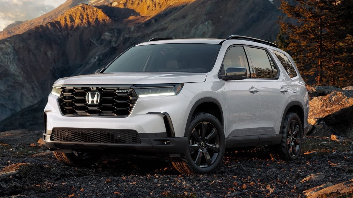 2025 Honda Pilot مقابل 2025 مقارنة Hyundai Palisade 2025 Honda Pilot مقابل 2025 مقارنة Hyundai Palisade