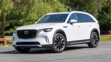 2025 MAZDA CX-90 PHEV مقابل 2025 Volvo XC90 RECHARGE