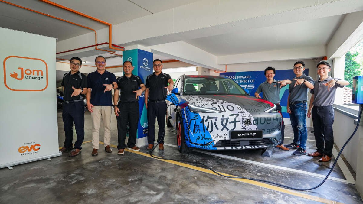 Pro-Net وEVC ستقومان بتركيب شواحن EV في 100 شقة مجانًا، وتحصل Smart وProton eMas على معدل أقل يبلغ RM0.63/kW Pro-Net وEVC ستقومان بتركيب شواحن EV في 100 شقة مجانًا، وتحصل Smart وProton eMas على معدل أقل يبلغ RM0.63/kW