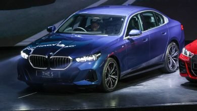 2025 BMW 530i M Sport في ماليزيا – 258 حصانًا هجينًا خفيفًا، ومخمدات تكيفية، وتوجيهًا خلفيًا؛ تقديرات 400 ألف رينجيت ماليزي