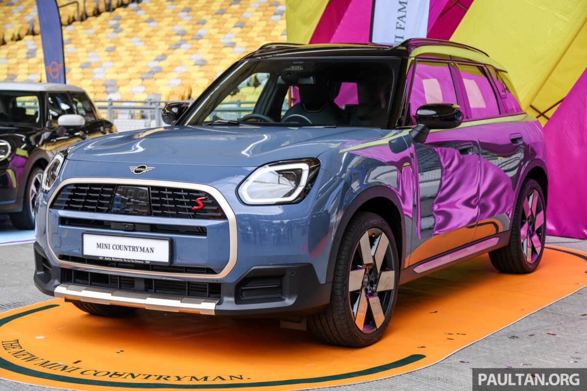 2025 MINI Countryman S CKD في ماليزيا – نظرة فاحصة على بنزين أرخص بقيمة 90 ألف رينجيت ماليزي U25 مقابل SE EV، تقديرات RM259 ألف رينجيت ماليزي 2025 MINI Countryman S CKD في ماليزيا – نظرة فاحصة على بنزين أرخص بقيمة 90 ألف رينجيت ماليزي U25 مقابل SE EV، تقديرات RM259 ألف رينجيت ماليزي