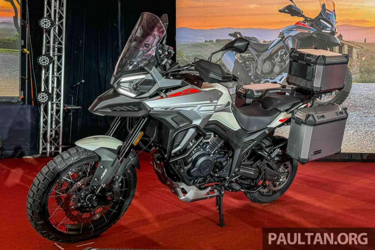 Morbidelli MBP T1002VX dilancarkan di Malaysia – دراجة نارية jelajah enjin v-twin 997 cc، harga RM49k Morbidelli MBP T1002VX dilancarkan di Malaysia – دراجة نارية jelajah enjin v-twin 997 cc، harga RM49k