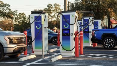 BP يفتح أول موقع مركز TA 400-KW TA ، على طول I-95