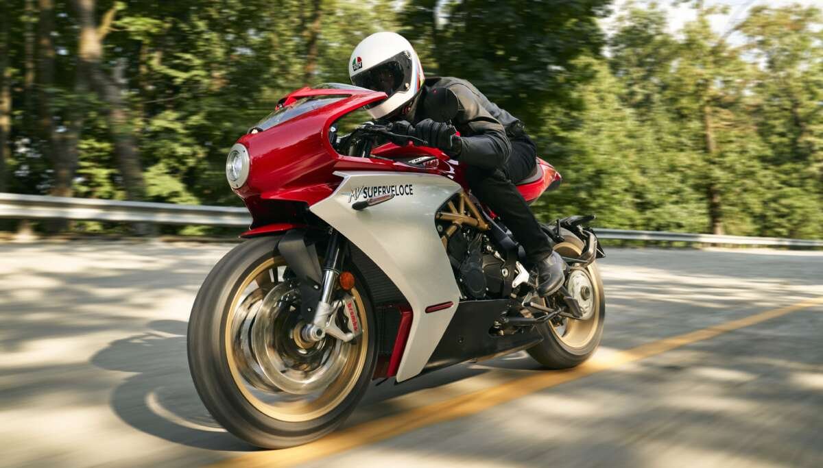 MV Augusta يستعيد الملكية الكاملة بعد طيات KTM