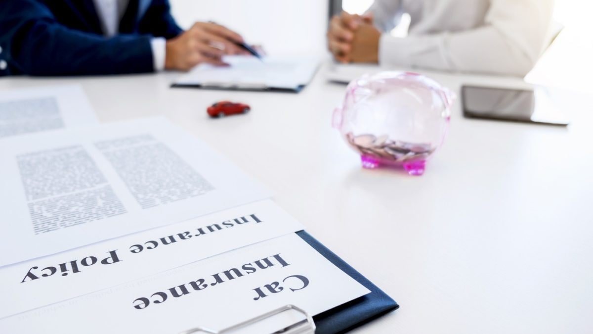 هل أحتاج إلى تأمين على السيارات قبل شراء سيارة؟ هل أحتاج إلى تأمين على السيارات قبل شراء سيارة؟