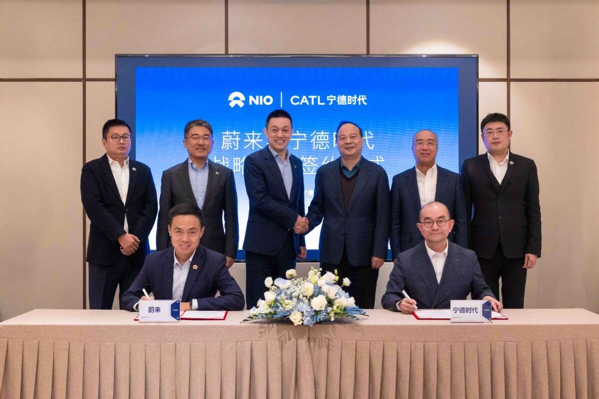 يوقع NIO صفقة جديدة لتبني معيار مبادلة بطارية Catl Choco-seb-EVs Firefly لدمج التكنولوجيا يوقع NIO صفقة جديدة لتبني معيار مبادلة بطارية Catl Choco-seb-EVs Firefly لدمج التكنولوجيا