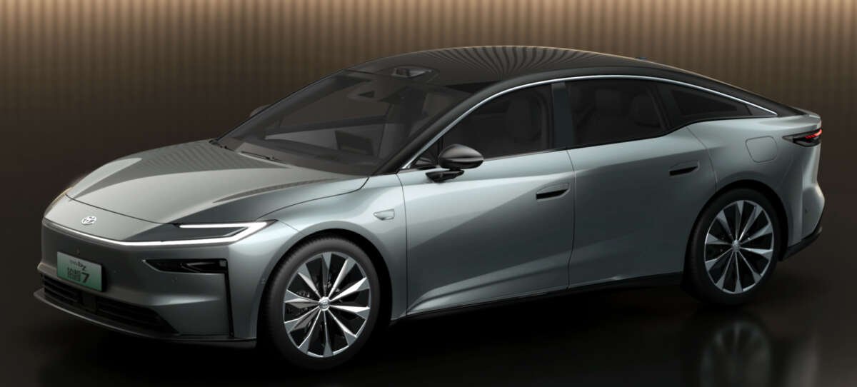 Shanghai 2025: أسطح Toyota BZ7 Ev Sedan جاهزة للإنتاج-GAC-Toyota JV ، متوقع BYD Powertrain Shanghai 2025: أسطح Toyota BZ7 Ev Sedan جاهزة للإنتاج-GAC-Toyota JV ، متوقع BYD Powertrain