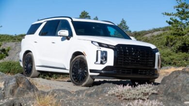 2025 Hyundai Palisade vs. 2025 Toyota Highlander مقارنة